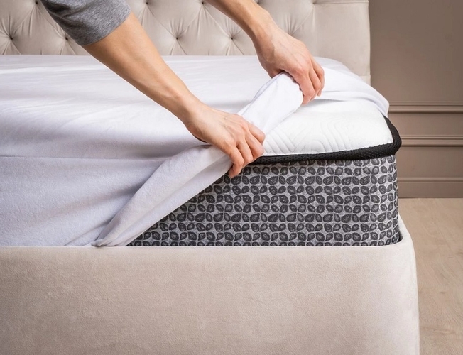 Защитный чехол Pure Plus