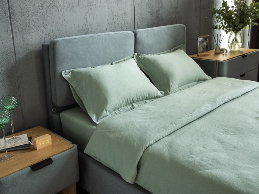 Кровати приемиум класса: на стыке классики и новых технологий кровать с USB разъемом